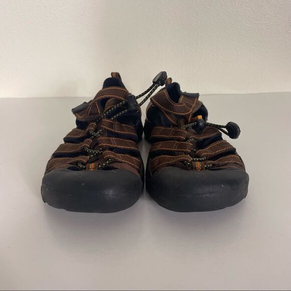 Keen Brown & Orange Hiking Sandals - Picture 4 of 9